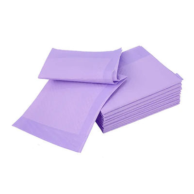 Subpedaço de troca de enfermagem descartável com camada absorvente 6Ply respirável em branco