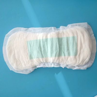 Pedaço sanitário de superfície de rede de maternidade descartável, macio, não tecido, para dias de fluxo intenso