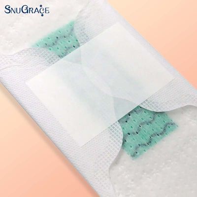 Super absorvente núcleo de tecido não tecido superfície saudável iões negativos sanitário guardanapo