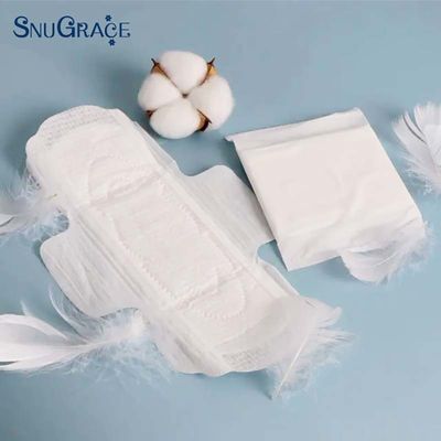 Respirável saudável sanitário descartável guardanapo corpo central alivia dismenorreia 240mm