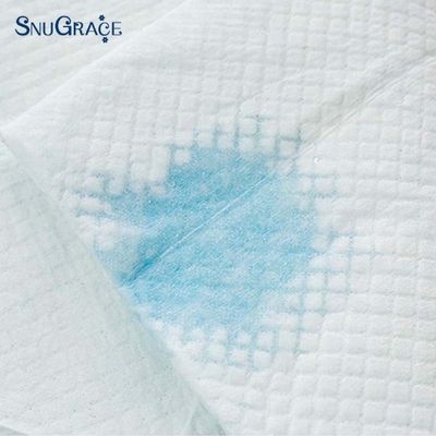 800ml-1500ml Absorvência Custom OEM impermeável Pet Pee Pad para cães gatos coelhos
