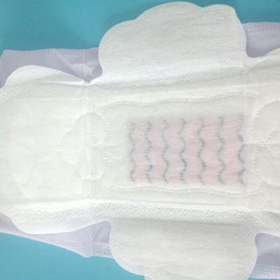 40 g-120 g almofadas sanitárias super absorventes descartáveis para os requisitos do cliente