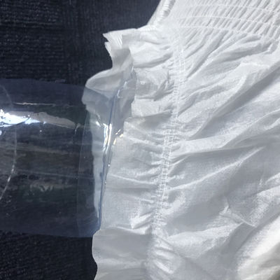 Pantalhão para adultos com material macio e respirável