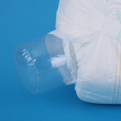 Fraldas ultra grossas para adultos com lençol de tecido não tecido macio e polpa de fluff super absorvente