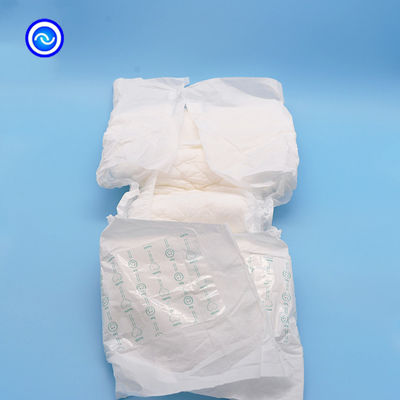 Fraldas ultra grossas para adultos com lençol de tecido não tecido macio e polpa de fluff super absorvente
